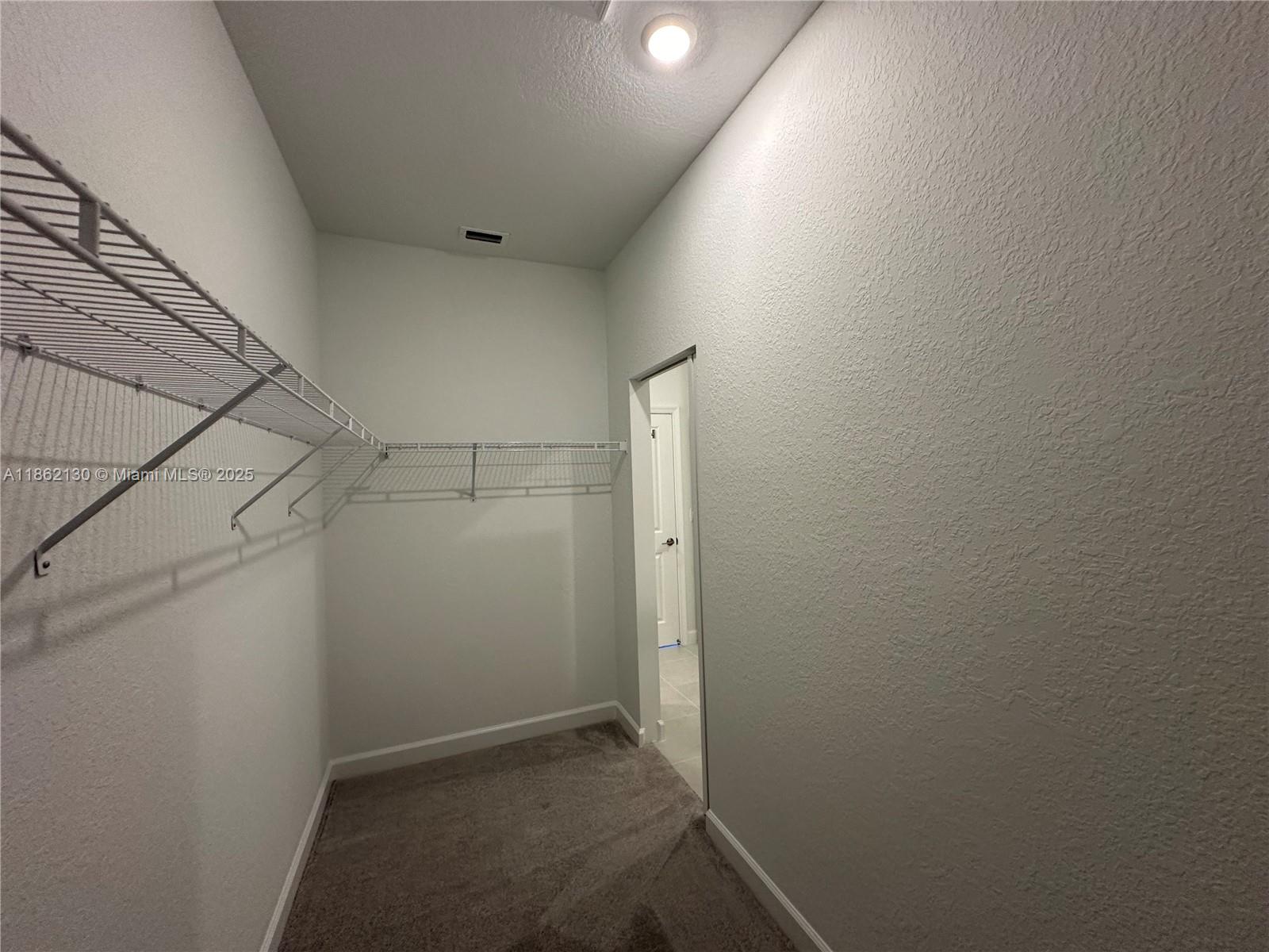 VERANDA PLAT NO. 9 - Residential Lease