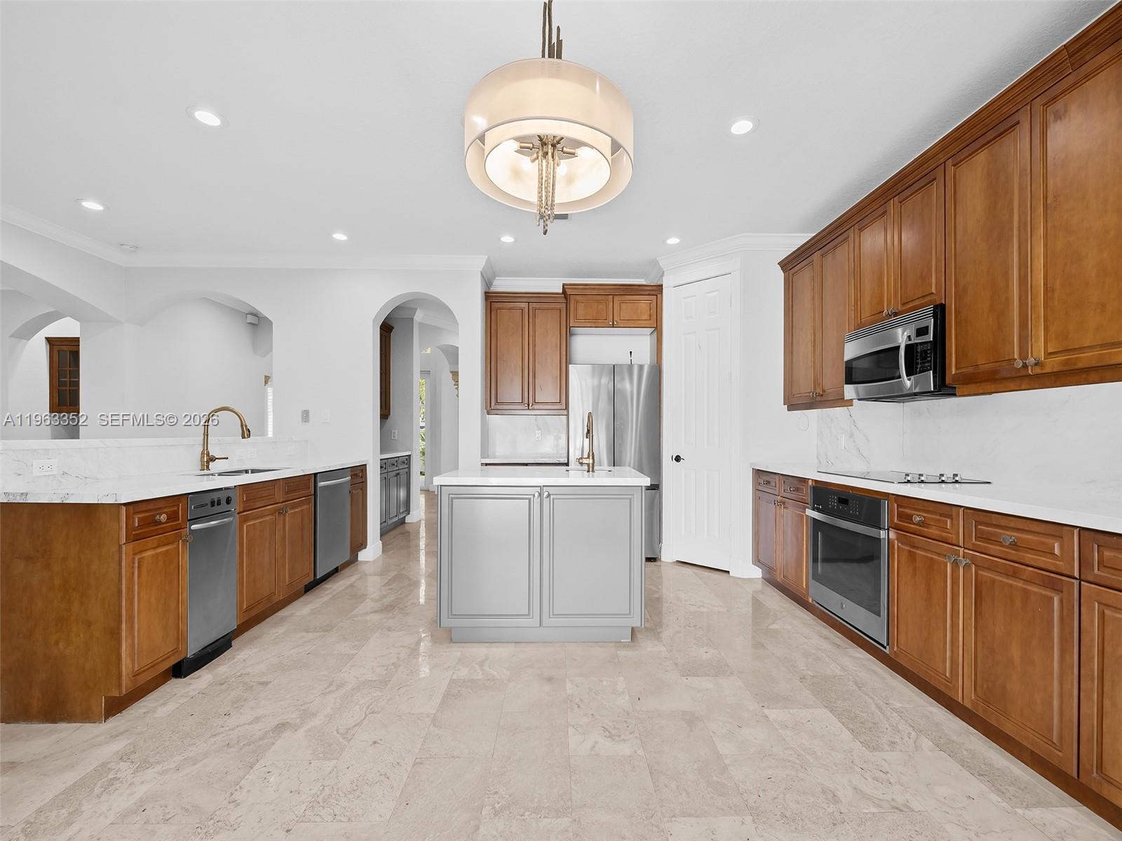 COLEE HAMMOCK - Residential