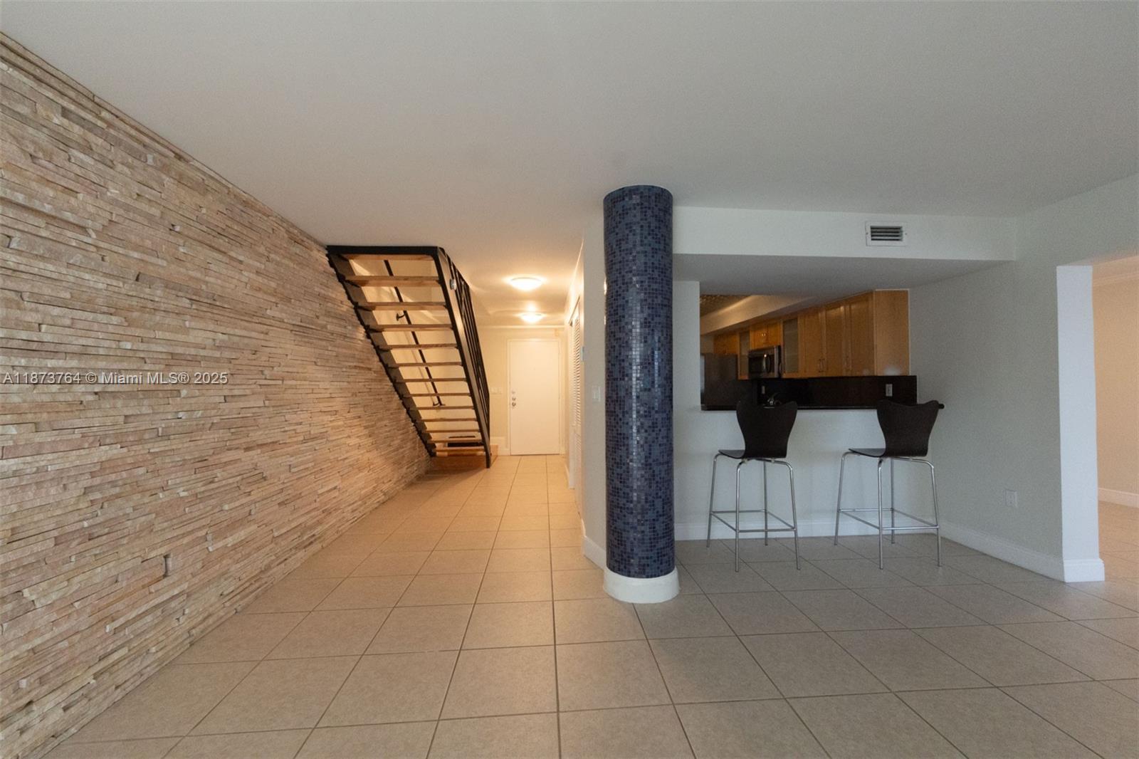 THE MONARCH GROVE CONDO - Residential