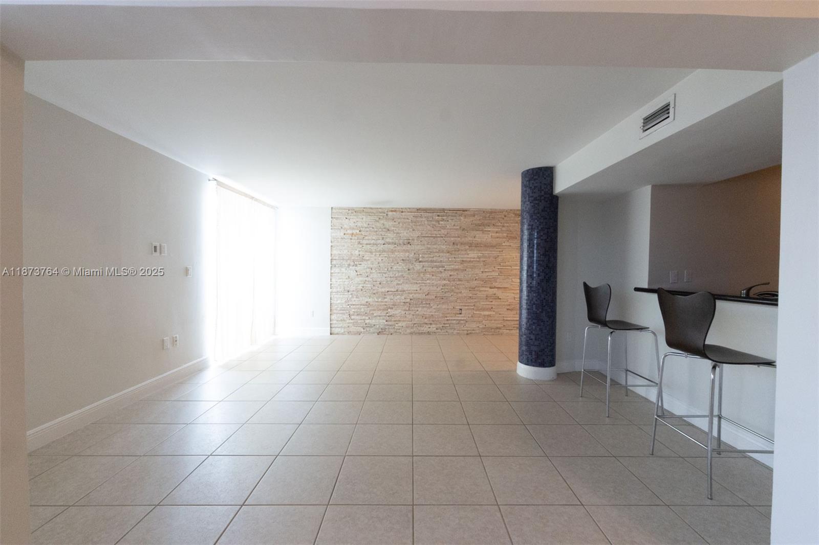 THE MONARCH GROVE CONDO - Residential