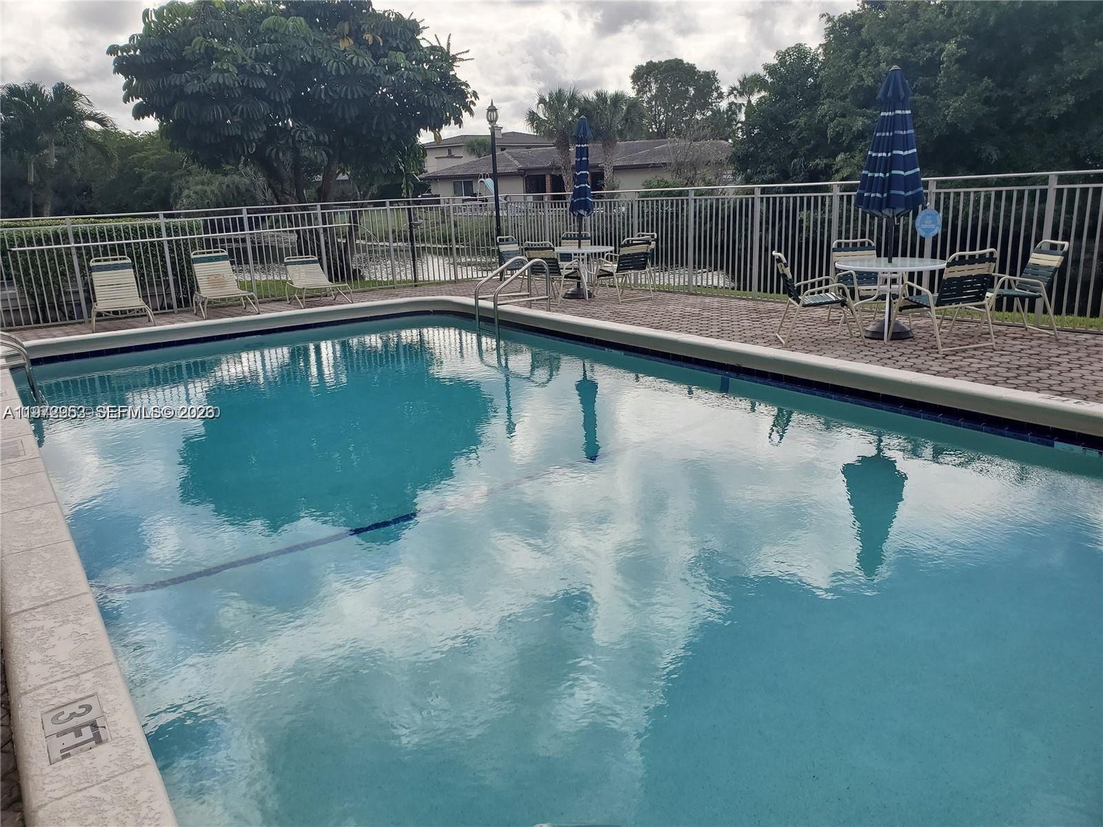 NEWPORT CONDO - Residential