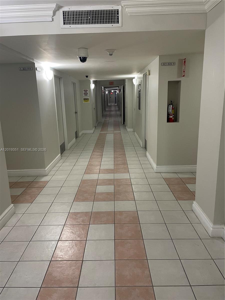 BURLEIGH HOUSE CONDO - Residential