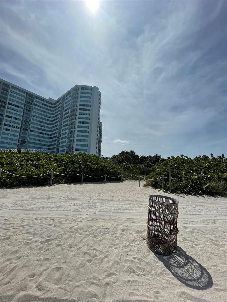 BURLEIGH HOUSE CONDO - Residential