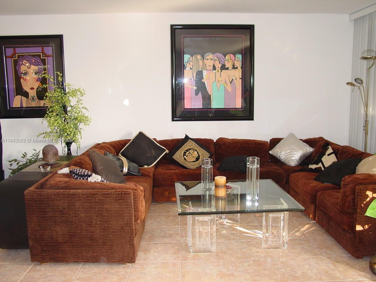 QUADOMAIN TOWER I AND IV - Residential Lease