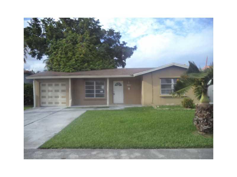 Nice 1 story home with 2 beds and 1.5 baths. Home features neutral colors, tile floors throughout, spacious living areas and front yard. This is a Fannie Mae HomePath property.