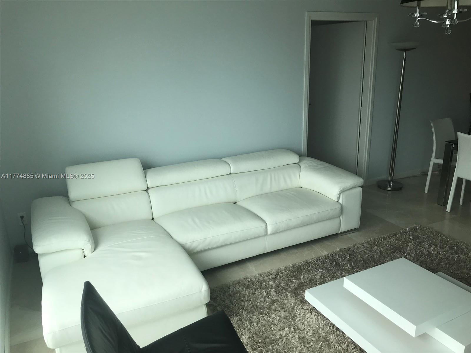 MET 1 CONDO - Residential Lease