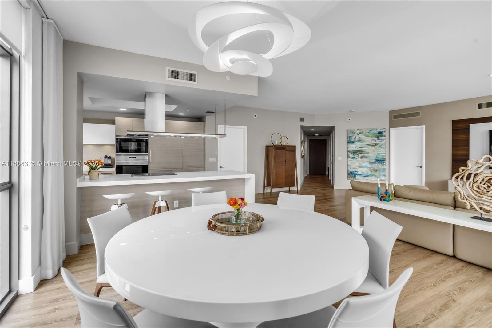 MARINA PALMS RESIDENCES N - Residential