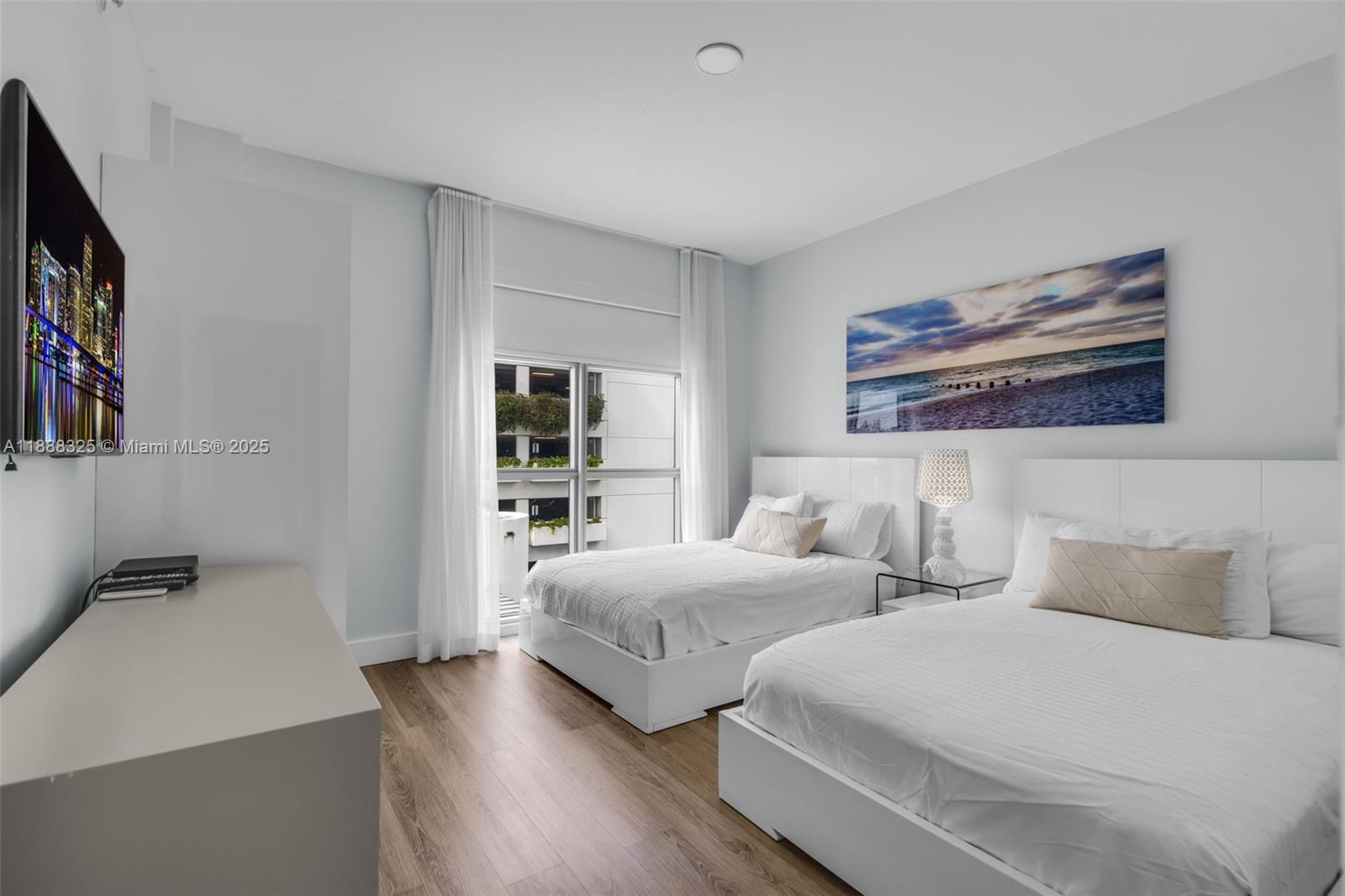 MARINA PALMS RESIDENCES N - Residential