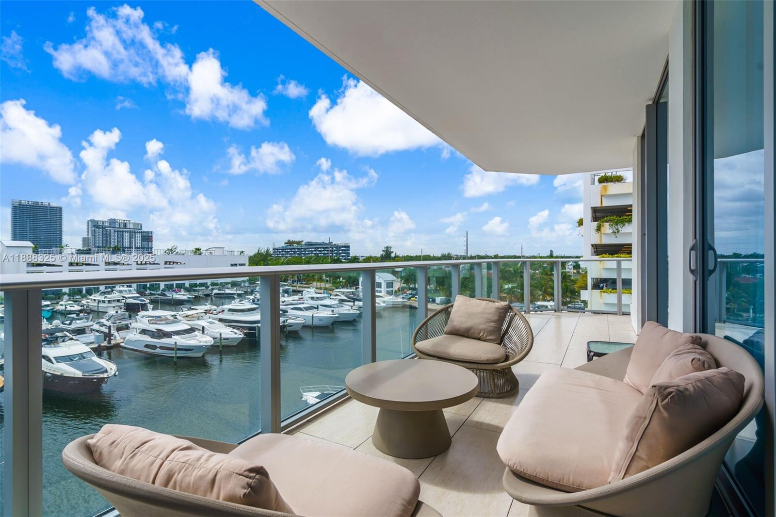 MARINA PALMS RESIDENCES N - Residential