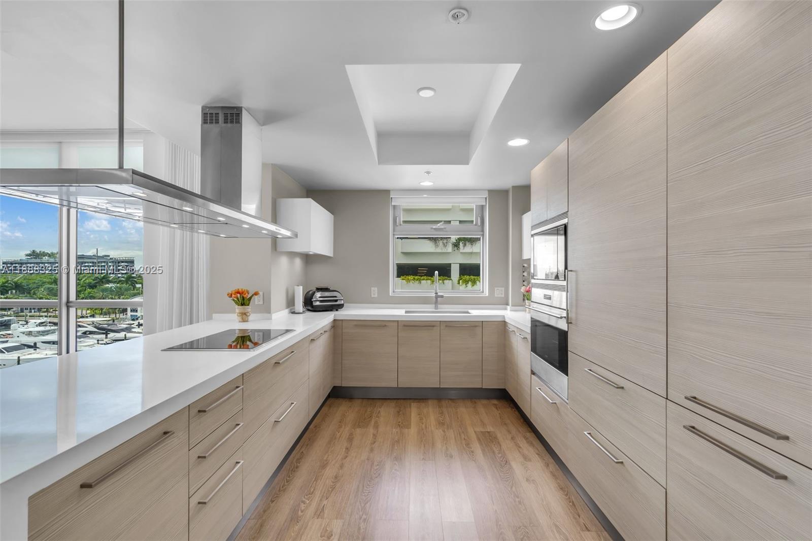 MARINA PALMS RESIDENCES N - Residential