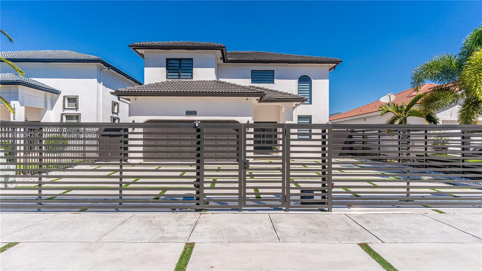 Rental Property at 15817 Sw 138th Ter, Miami, Broward County, Florida - Bedrooms: 3 
Bathrooms: 3  - $4,600 MO.
