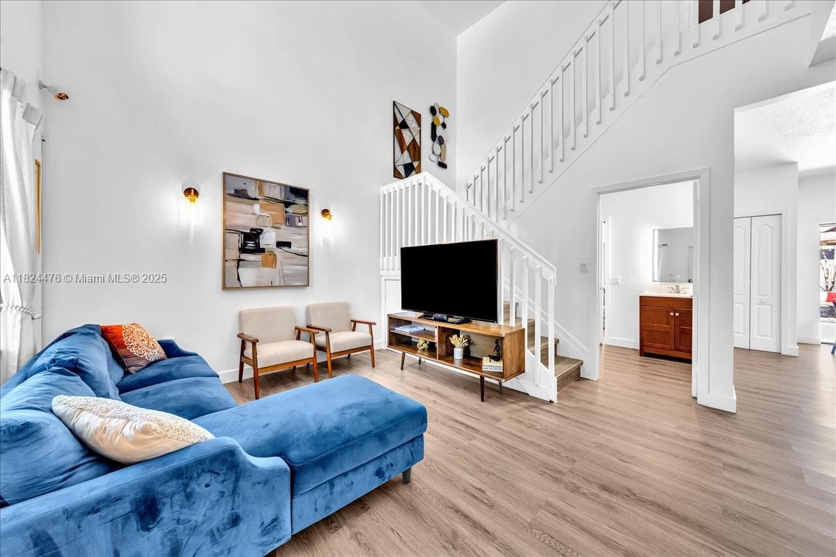 search properties 3 12926 SW 50th St