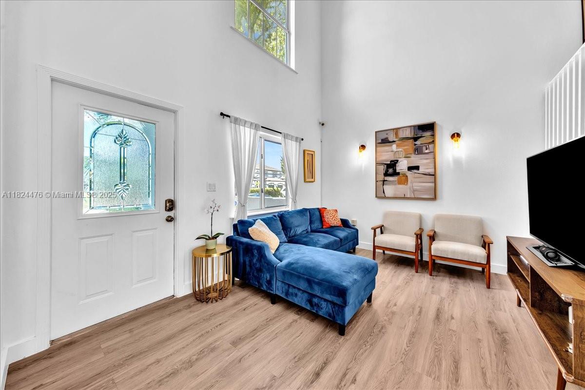 search properties 2 12926 SW 50th St