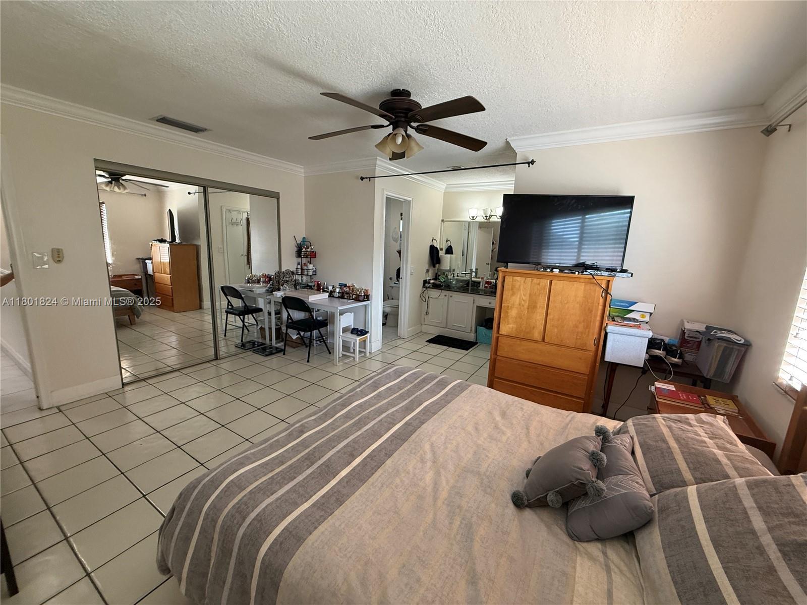 VILLA VENEZIA CONDO PH X - Residential