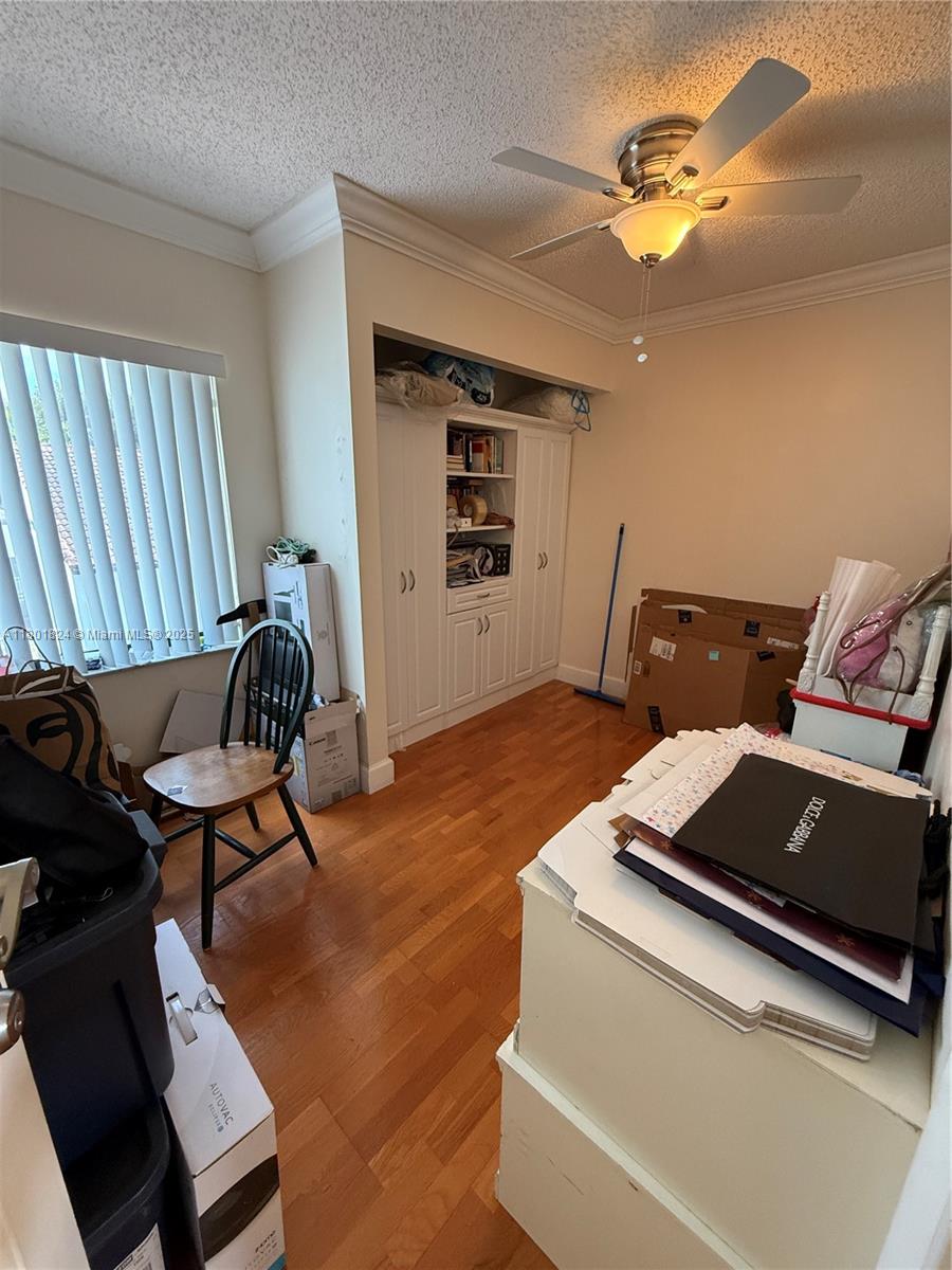VILLA VENEZIA CONDO PH X - Residential
