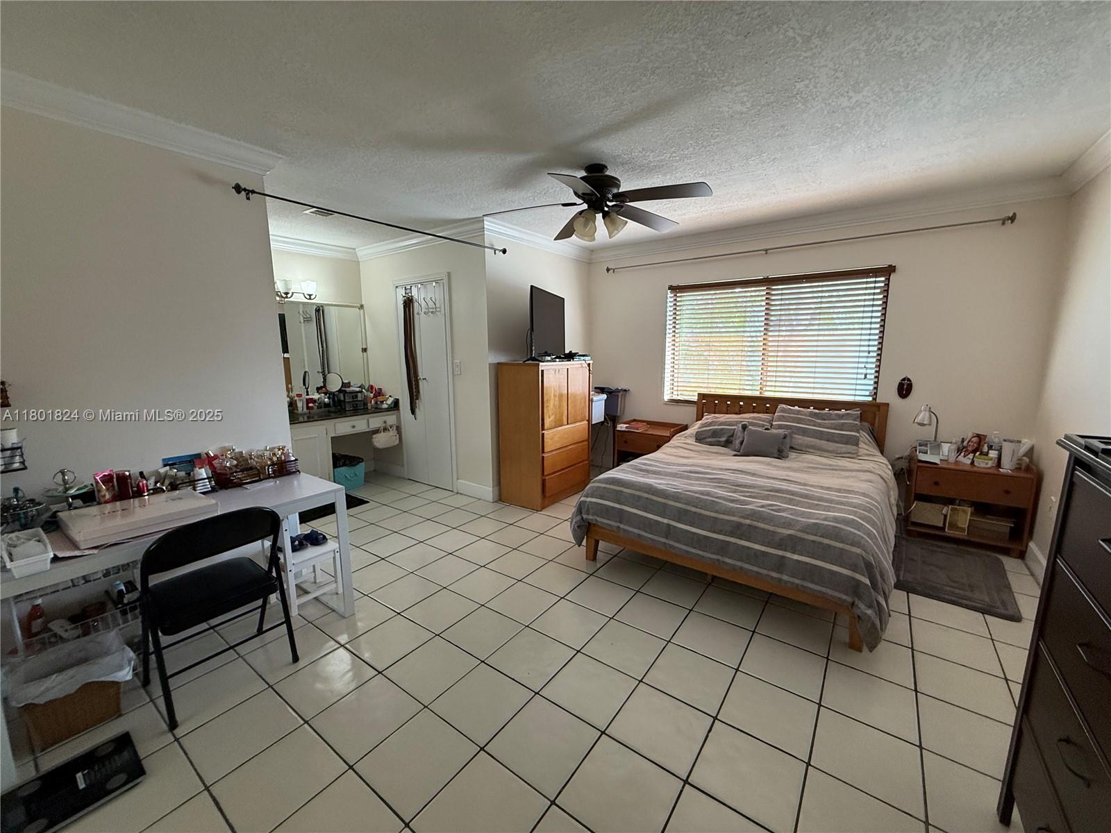 VILLA VENEZIA CONDO PH X - Residential