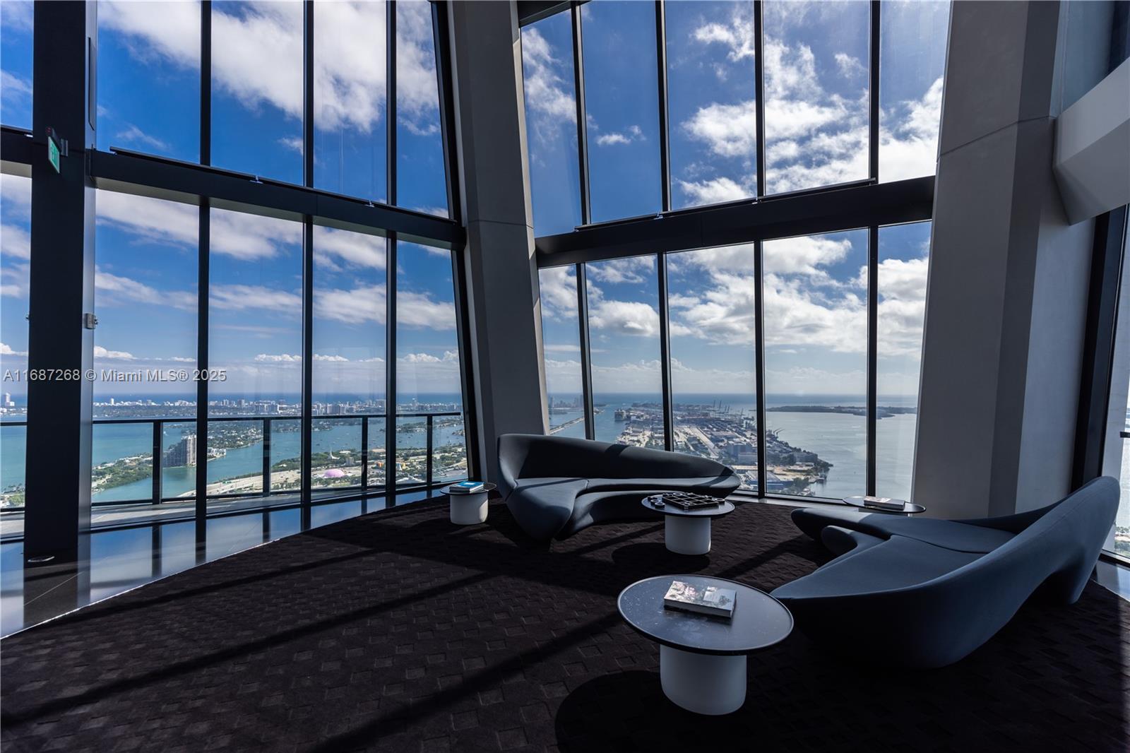 ONE THOUSAND MUSEUM CONDO - Residential