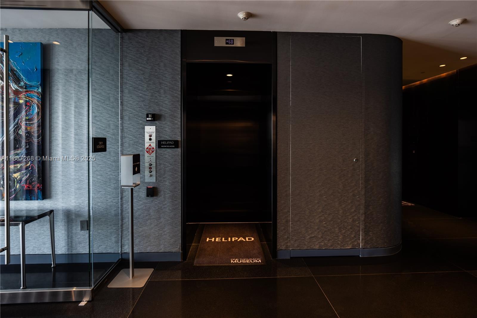 ONE THOUSAND MUSEUM CONDO - Residential