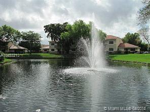 VILLAS DE VENEZIA - Residential Lease