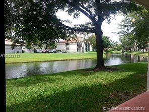 VILLAS DE VENEZIA - Residential Lease