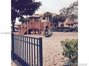 VILLAS DE VENEZIA - Residential Lease