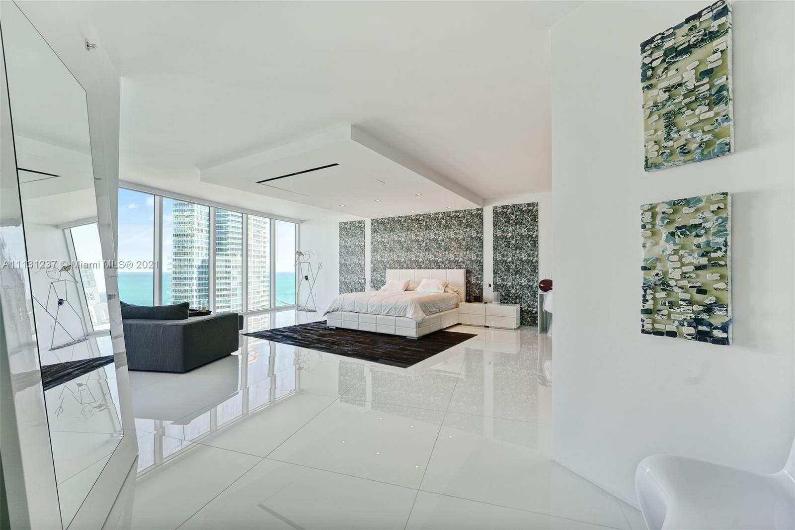 Portofino Towers - Residential