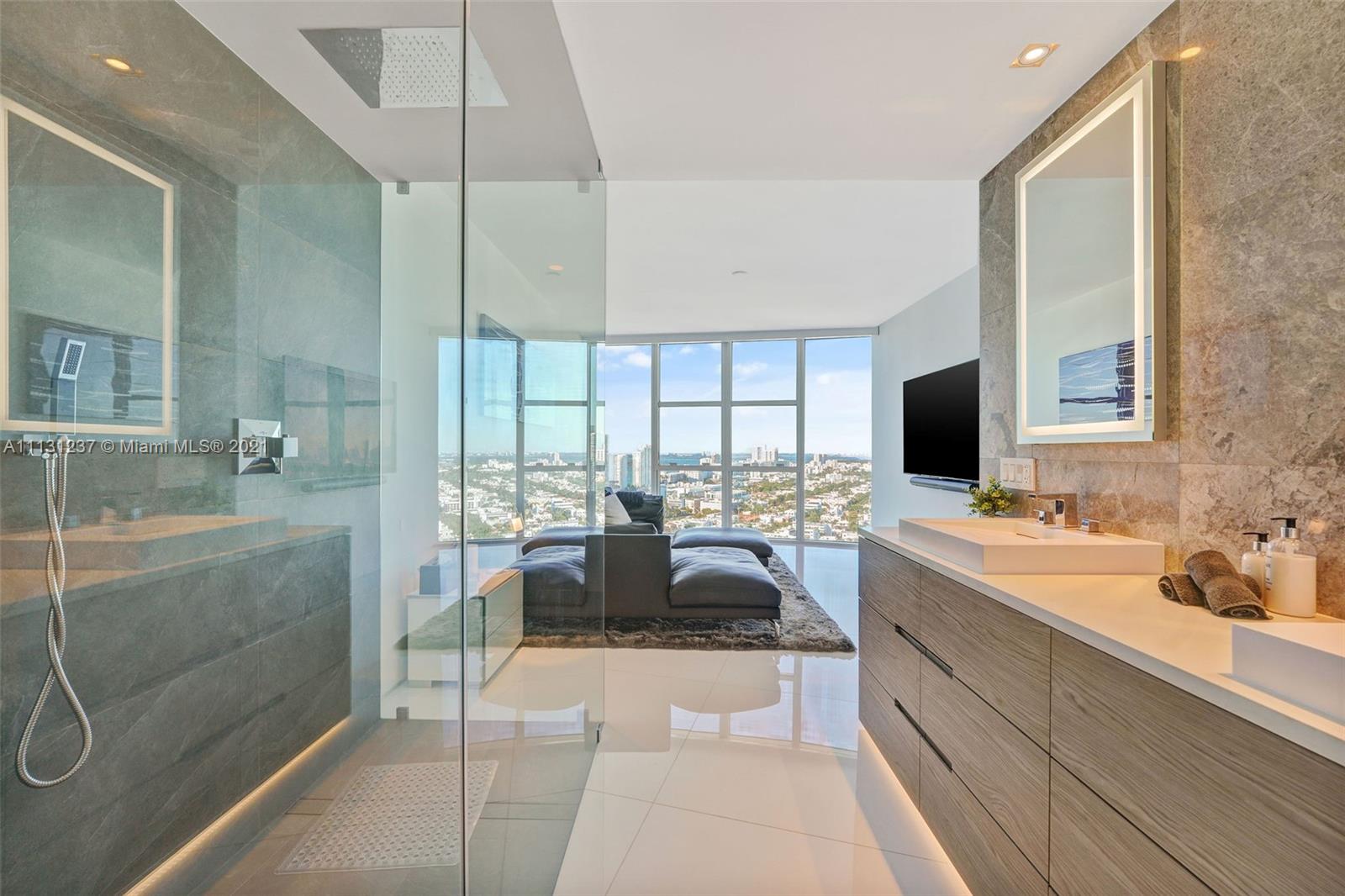 Portofino Towers - Residential