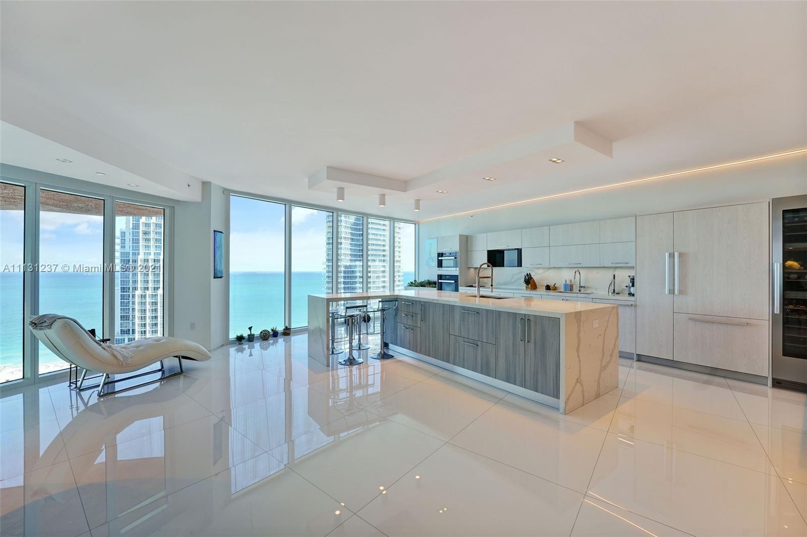 Portofino Towers - Residential