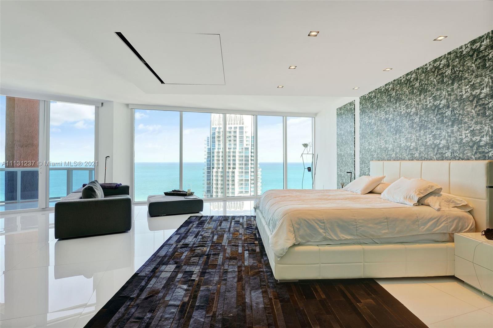 Portofino Towers - Residential