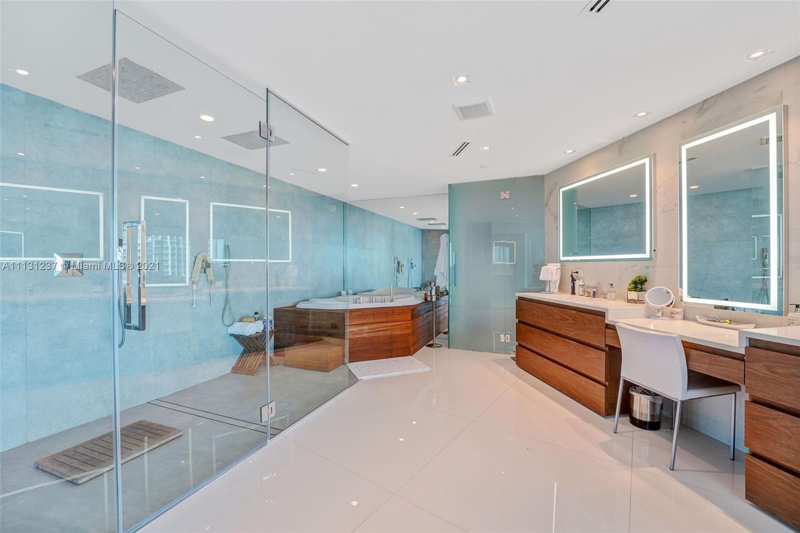 Portofino Towers - Residential