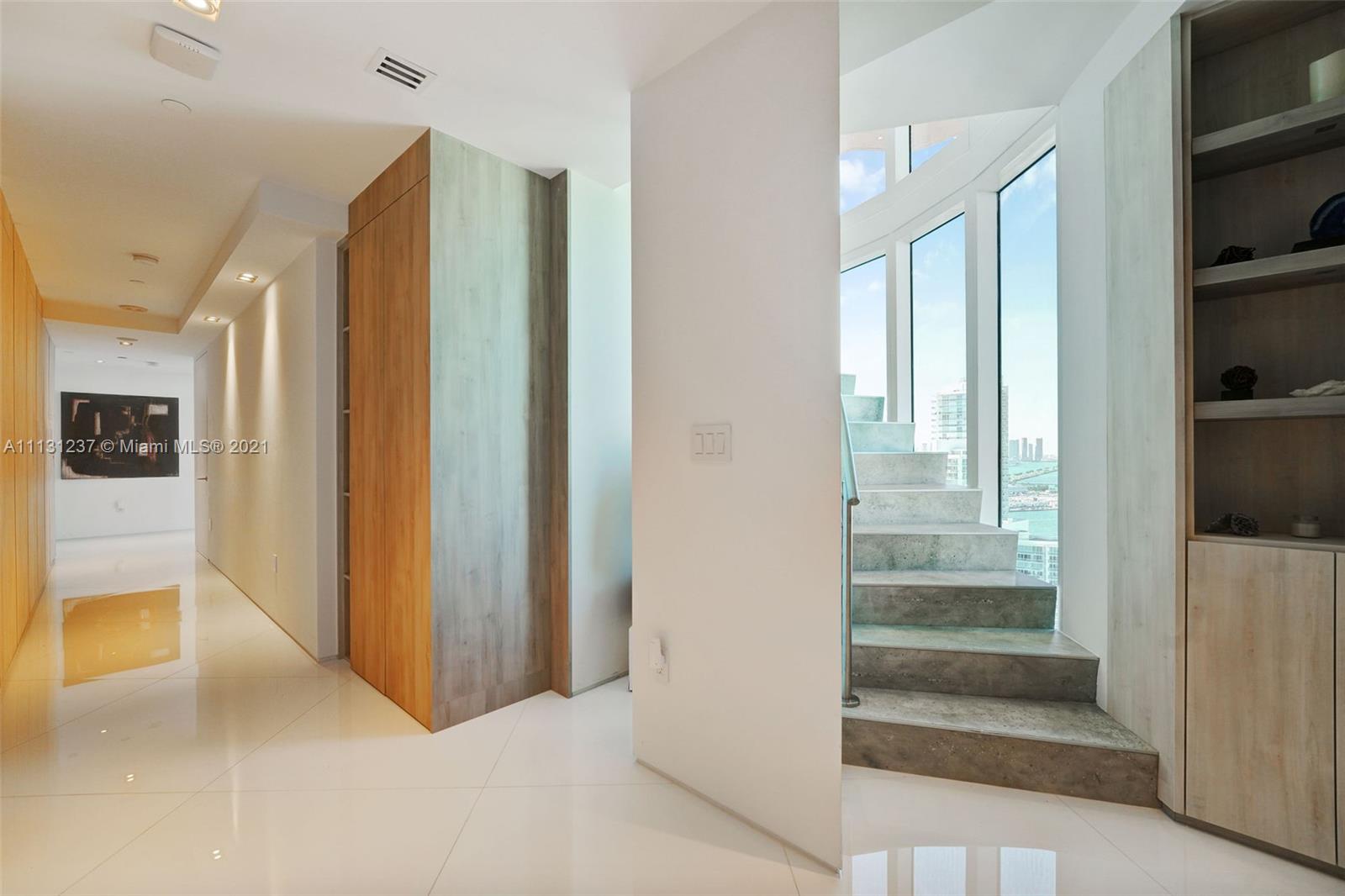 Portofino Towers - Residential