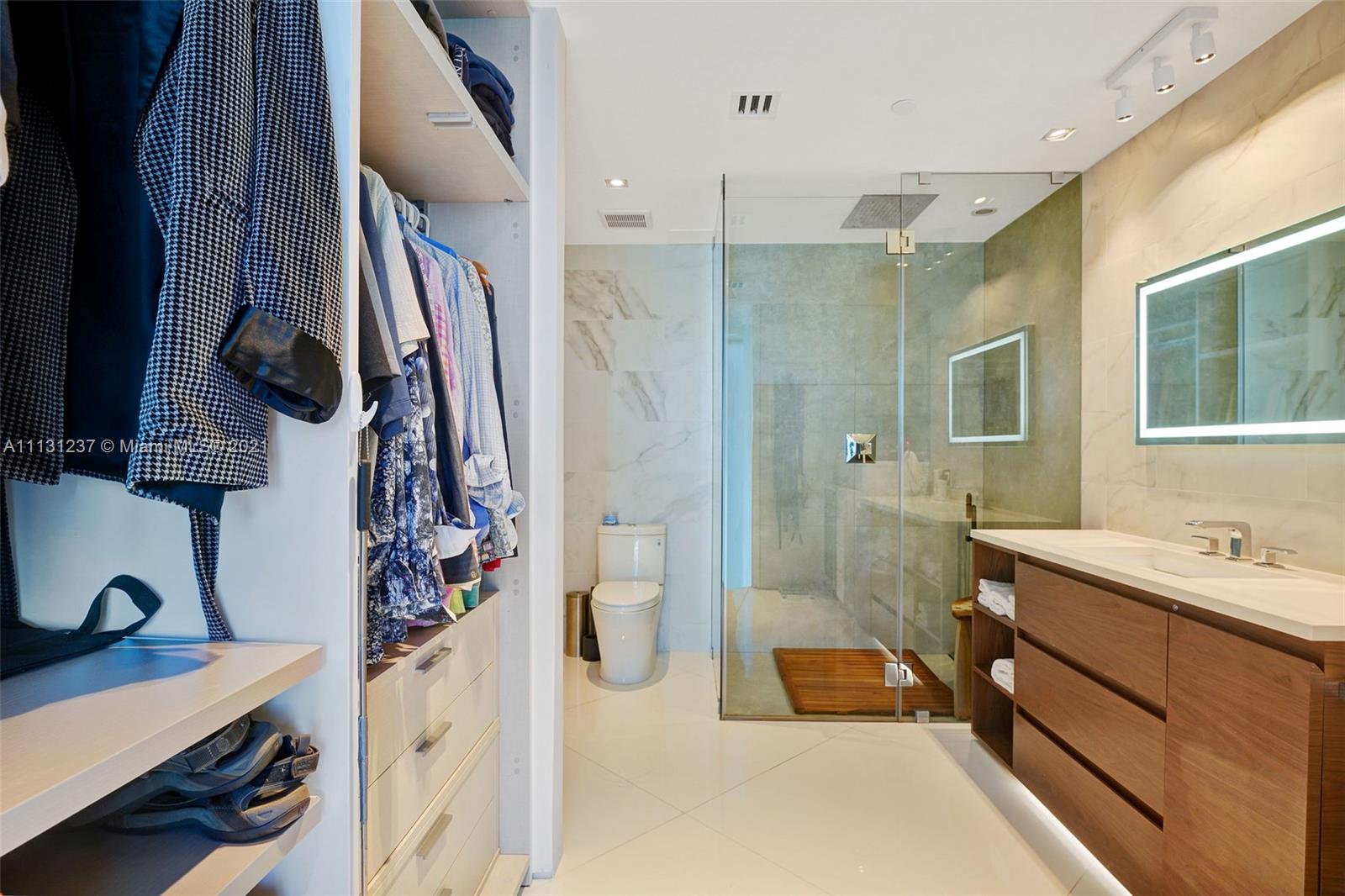 Portofino Towers - Residential