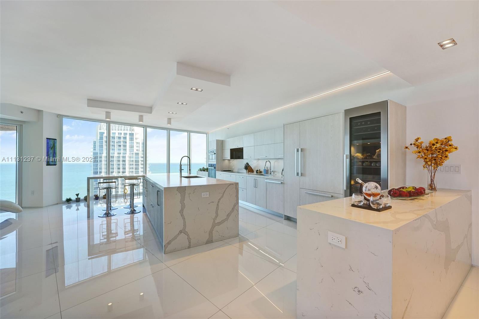 Portofino Towers - Residential