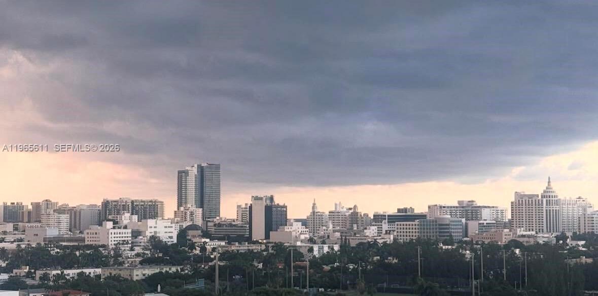 MIRADOR 1200 CONDO - Residential