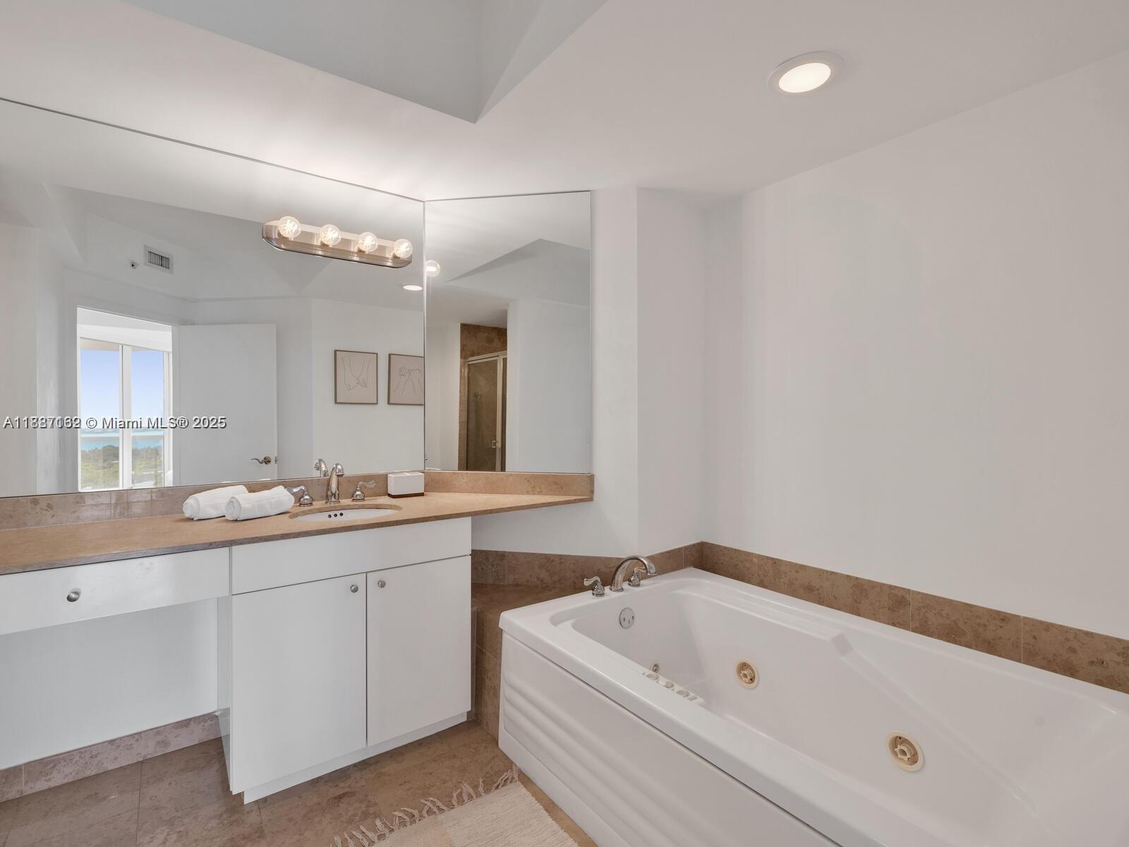 BLUE DIAMOND CONDO - Residential Lease