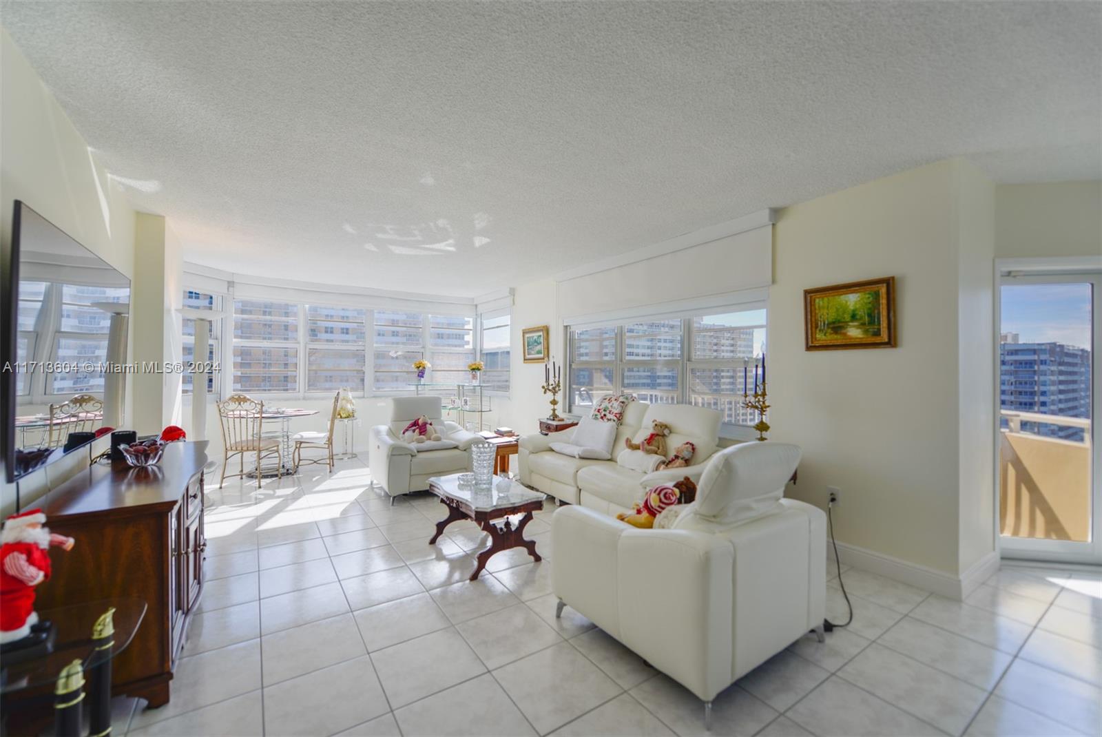 HEMISPHERES CONDO - Residential