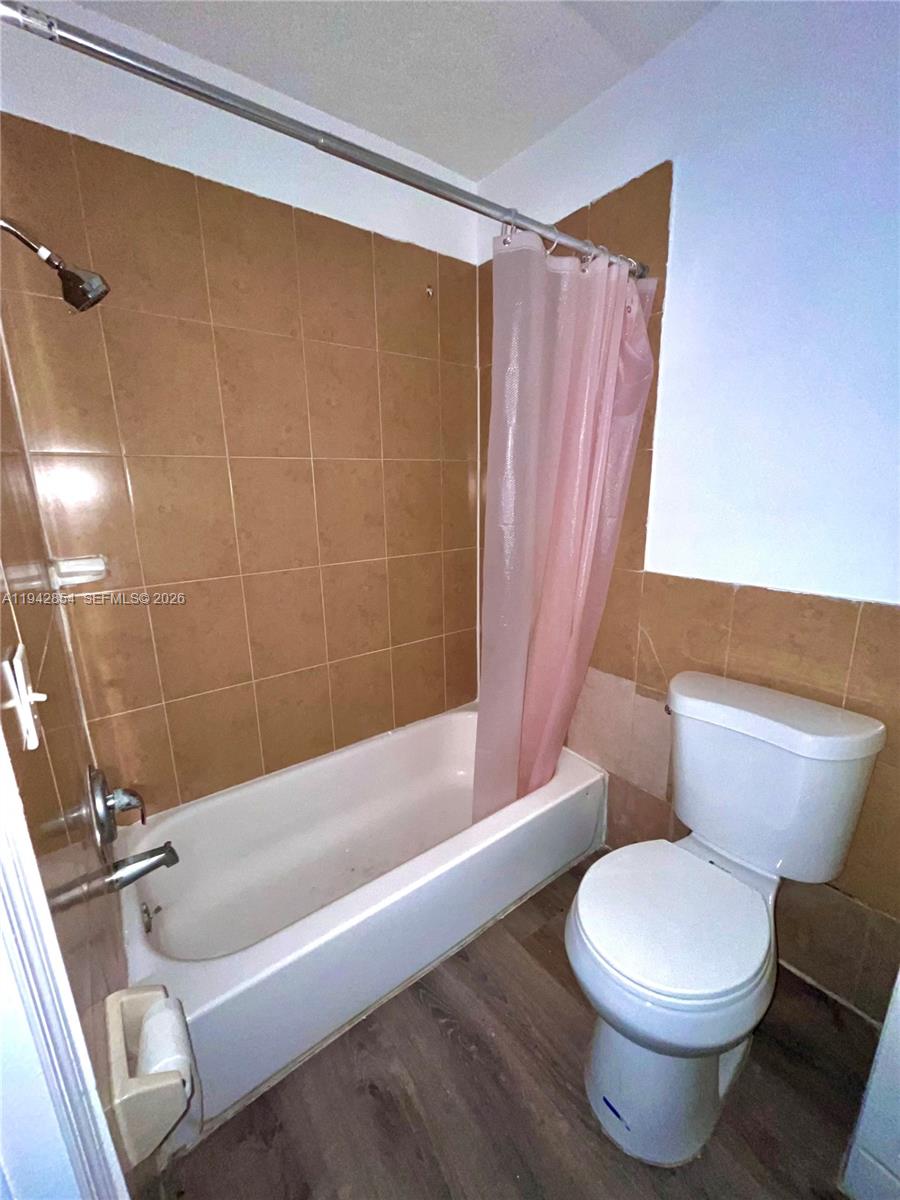 DRUID COURT 2ND ADDN - Residential Lease