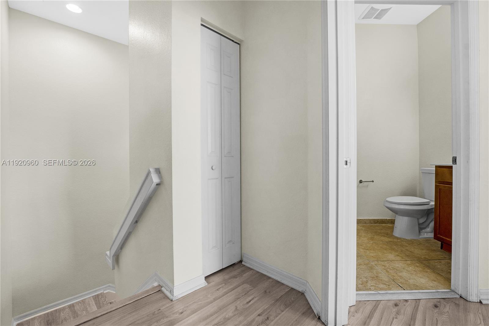 CORONADO AT DORAL III CON - Residential Lease