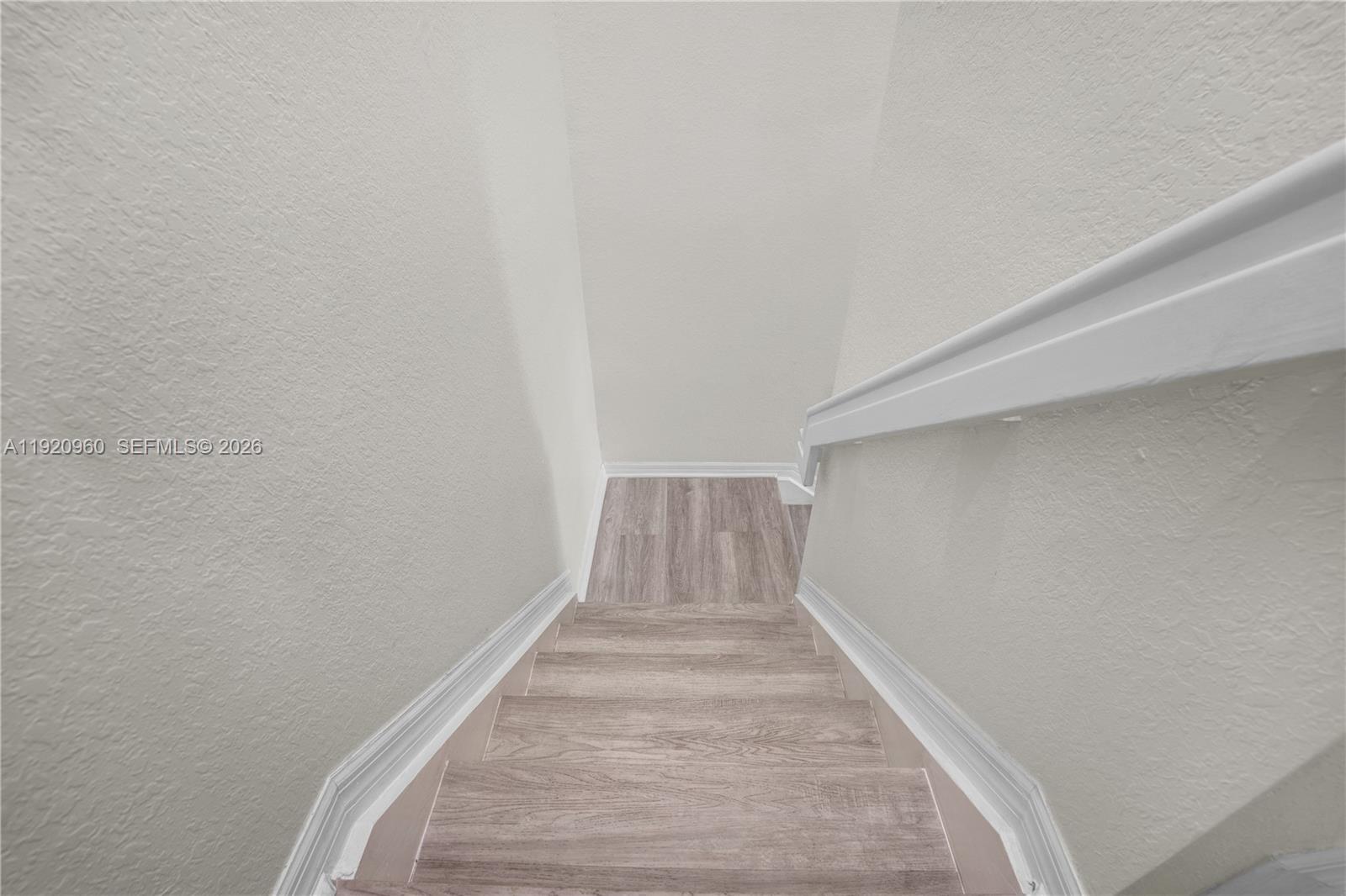 CORONADO AT DORAL III CON - Residential Lease