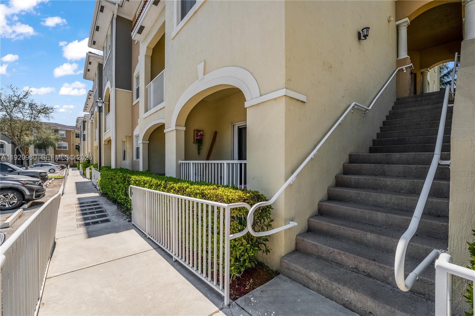 CORONADO AT DORAL III CON - Residential Lease