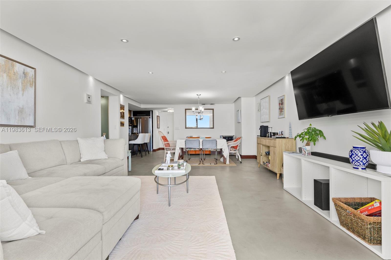 OLYMPUS CONDO PHASE - Residential