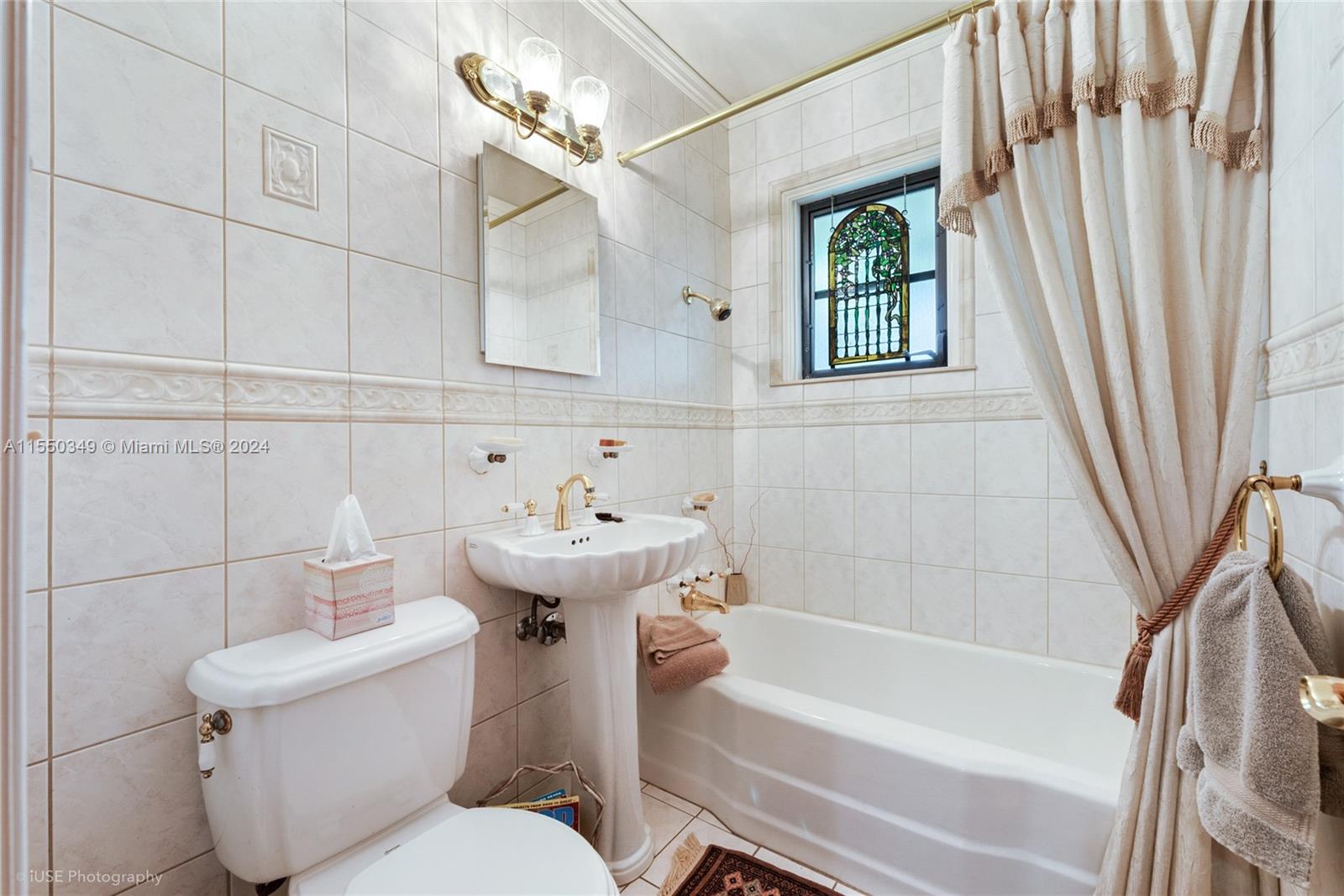 BAY RIDGE ESTS - Residential