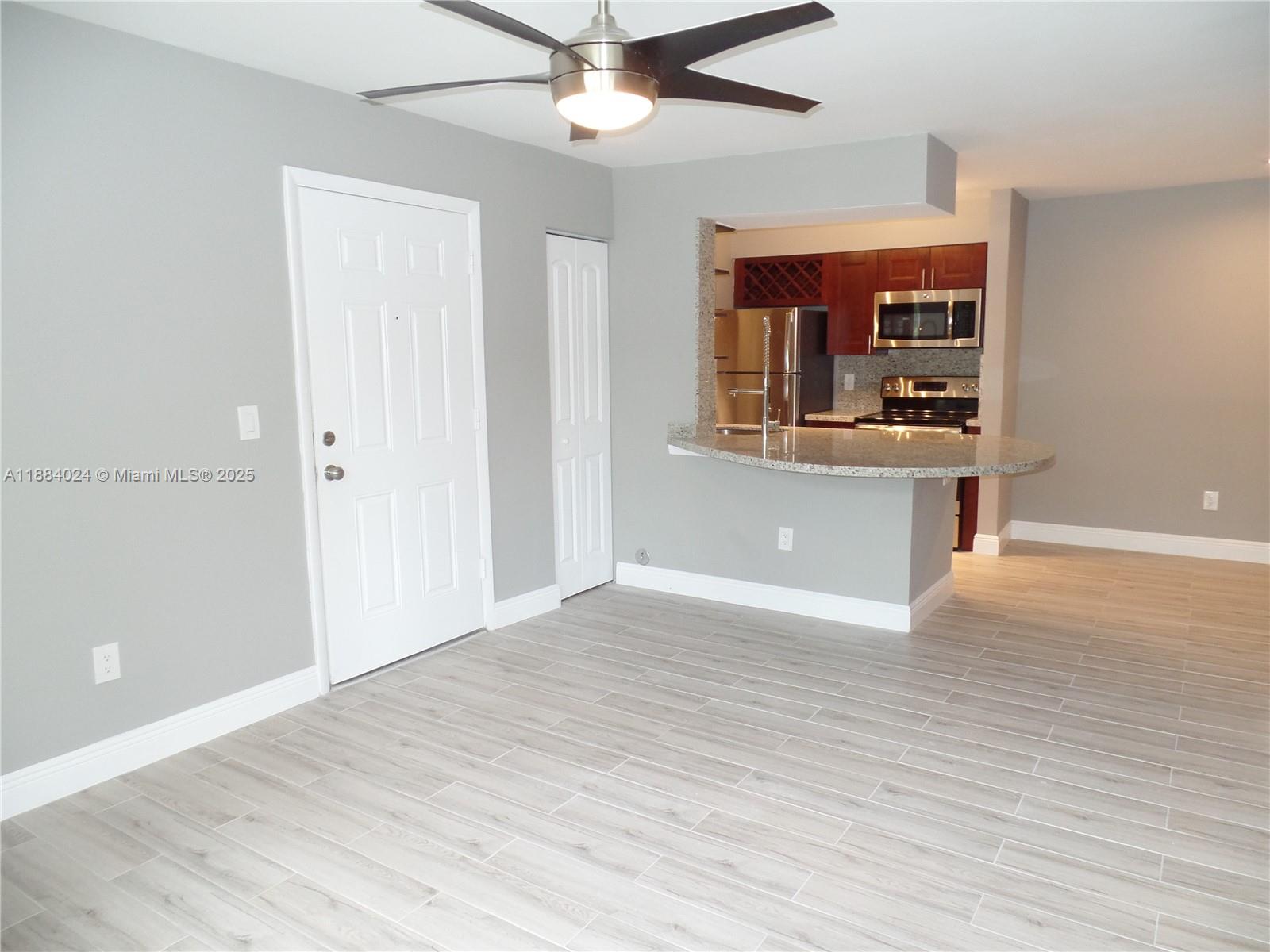 ROYAL POINCIANA CONDO - Residential Lease