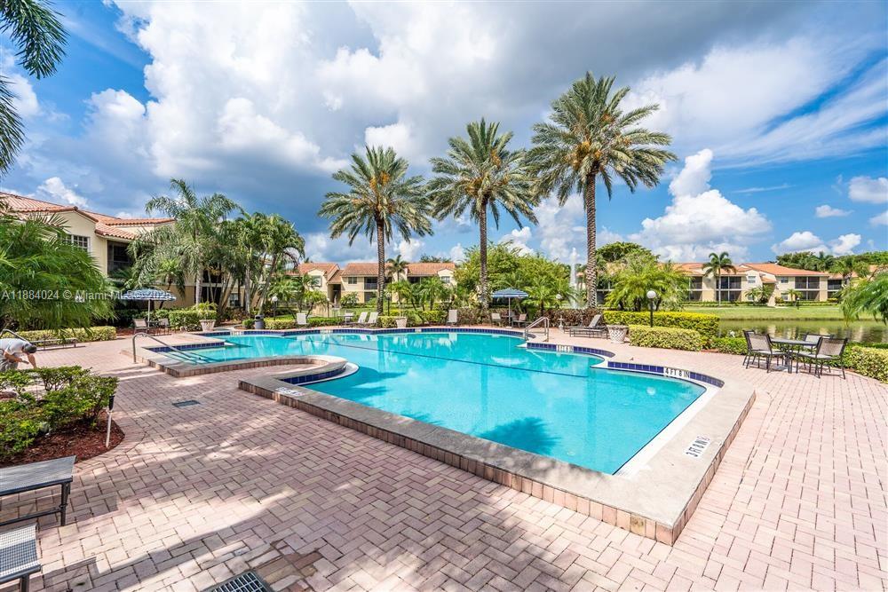 ROYAL POINCIANA CONDO - Residential Lease