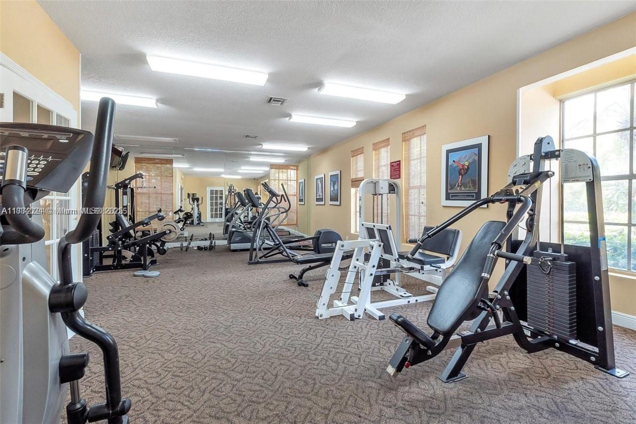 ROYAL POINCIANA CONDO - Residential Lease