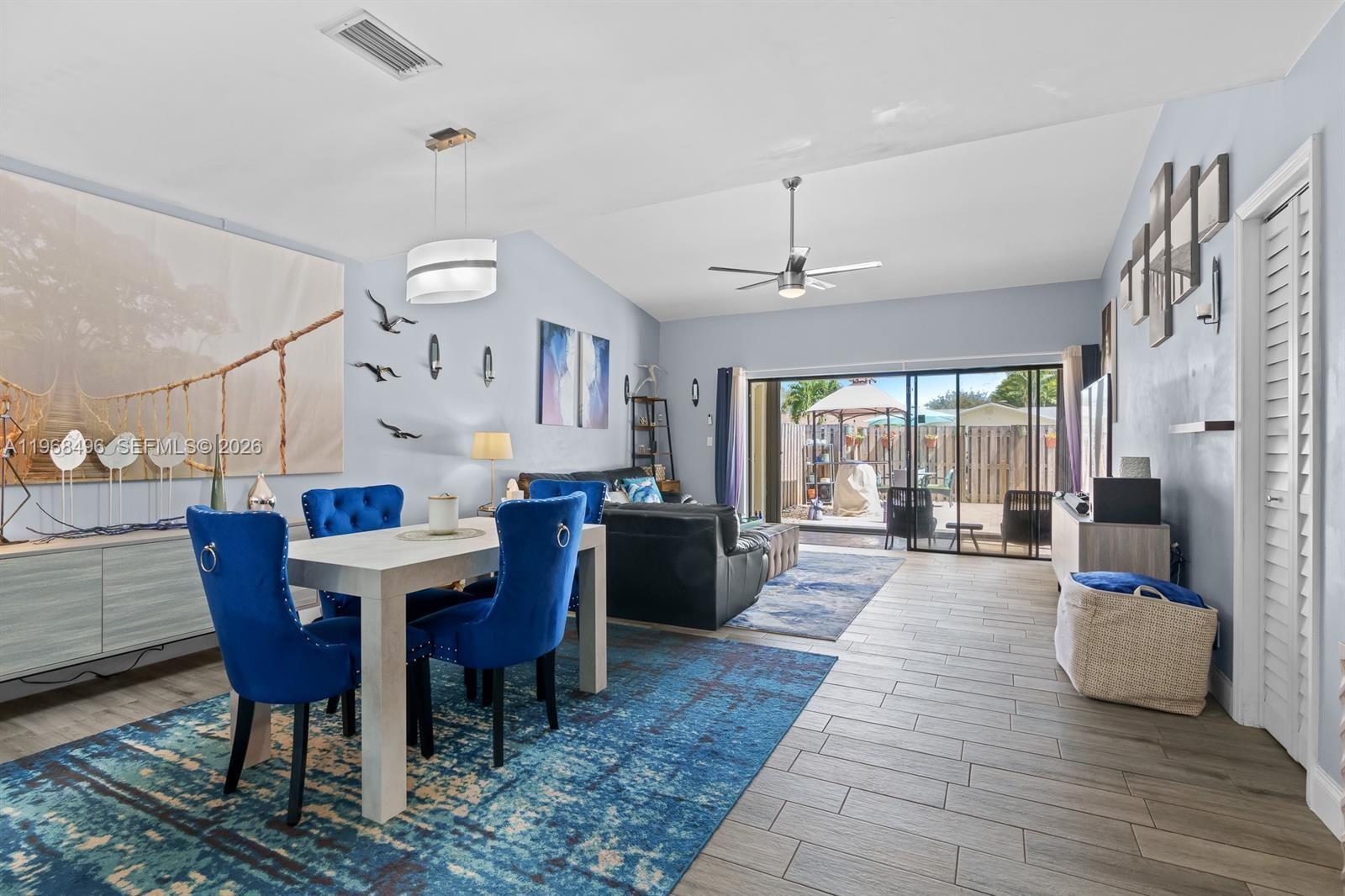 PALM-AIRE VILLAGE SECTION - Residential