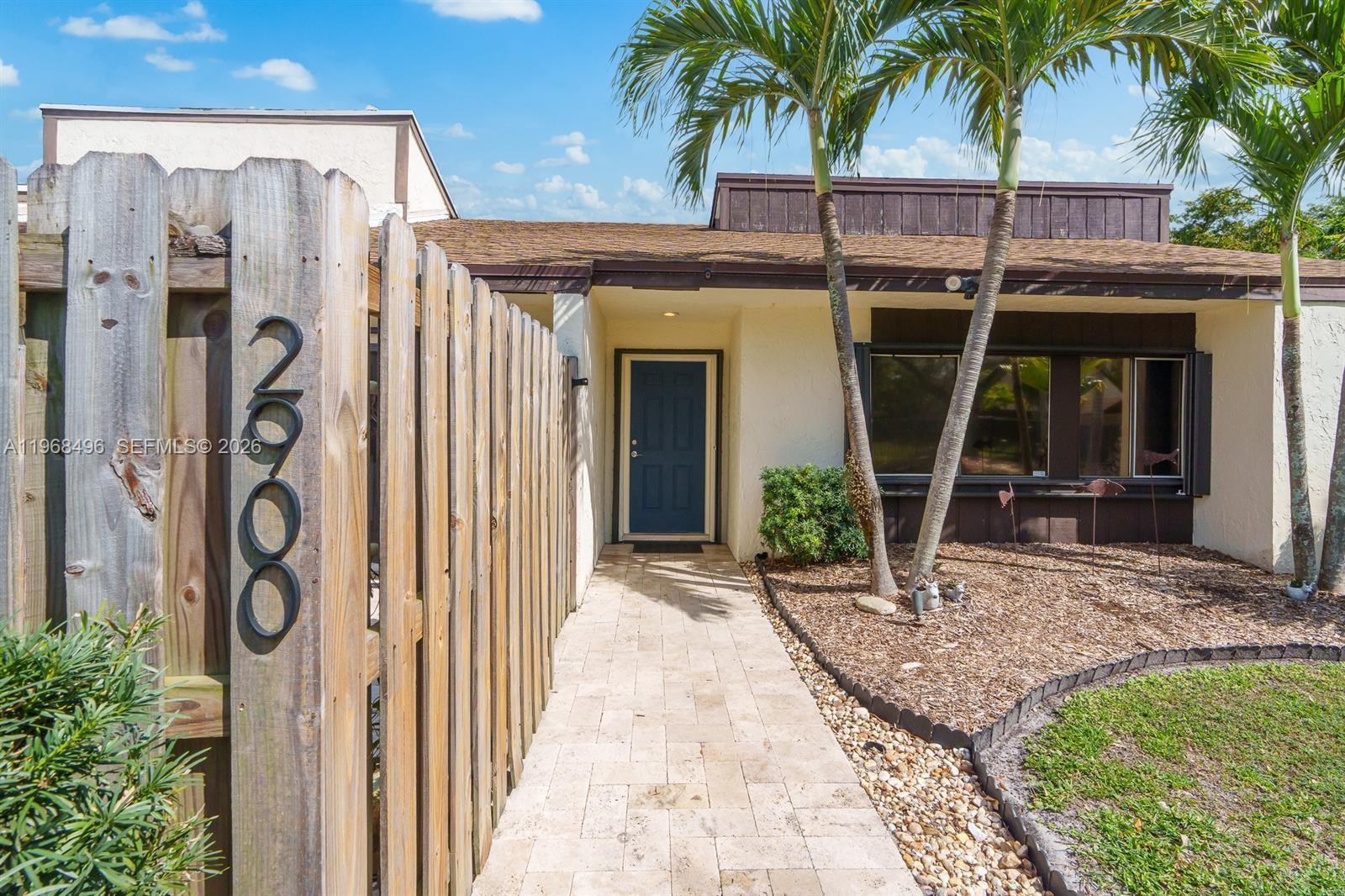 PALM-AIRE VILLAGE SECTION - Residential