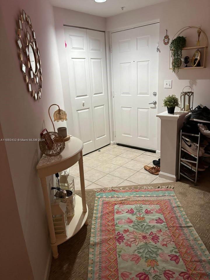 PORTO BELLAGIO CONDO - Residential