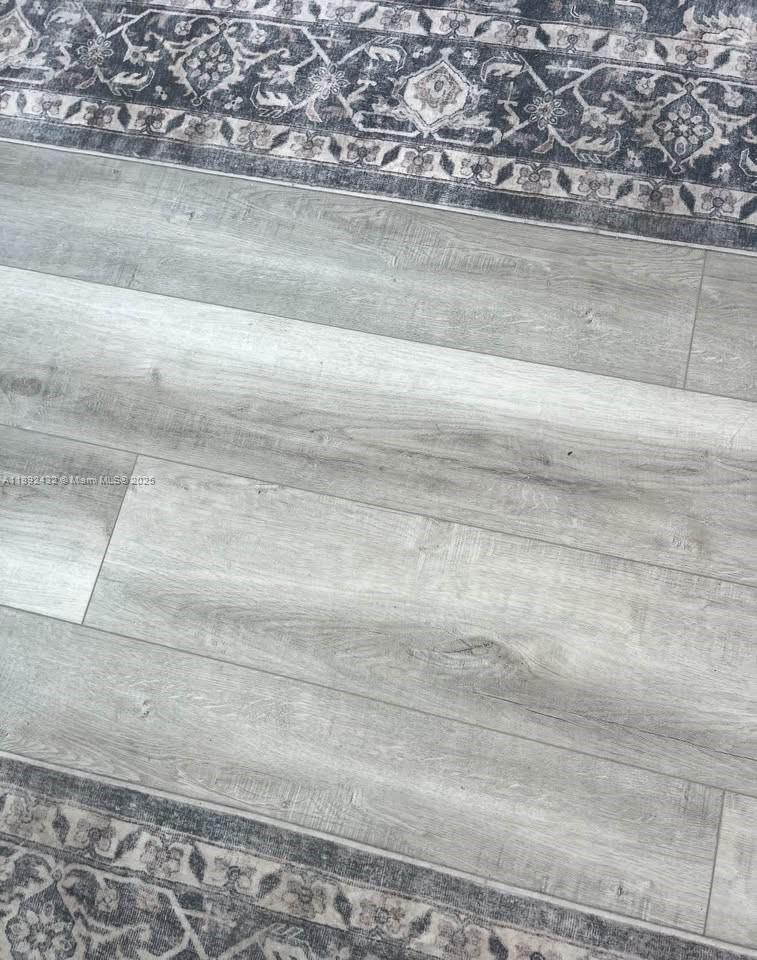 PORTO BELLAGIO CONDO - Residential
