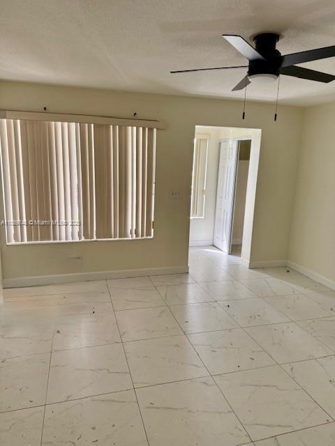 EVERGLADES PARK - Residential Lease